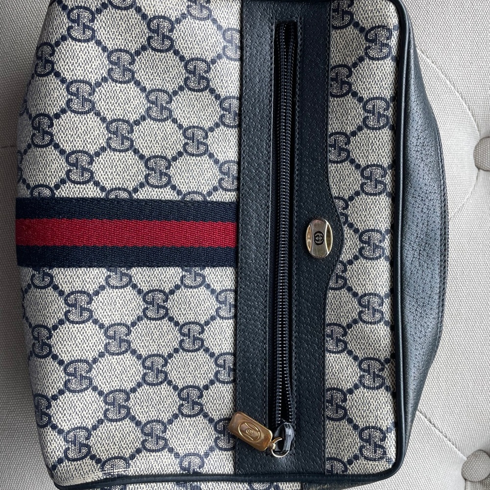 Vintage Gucci crossbody